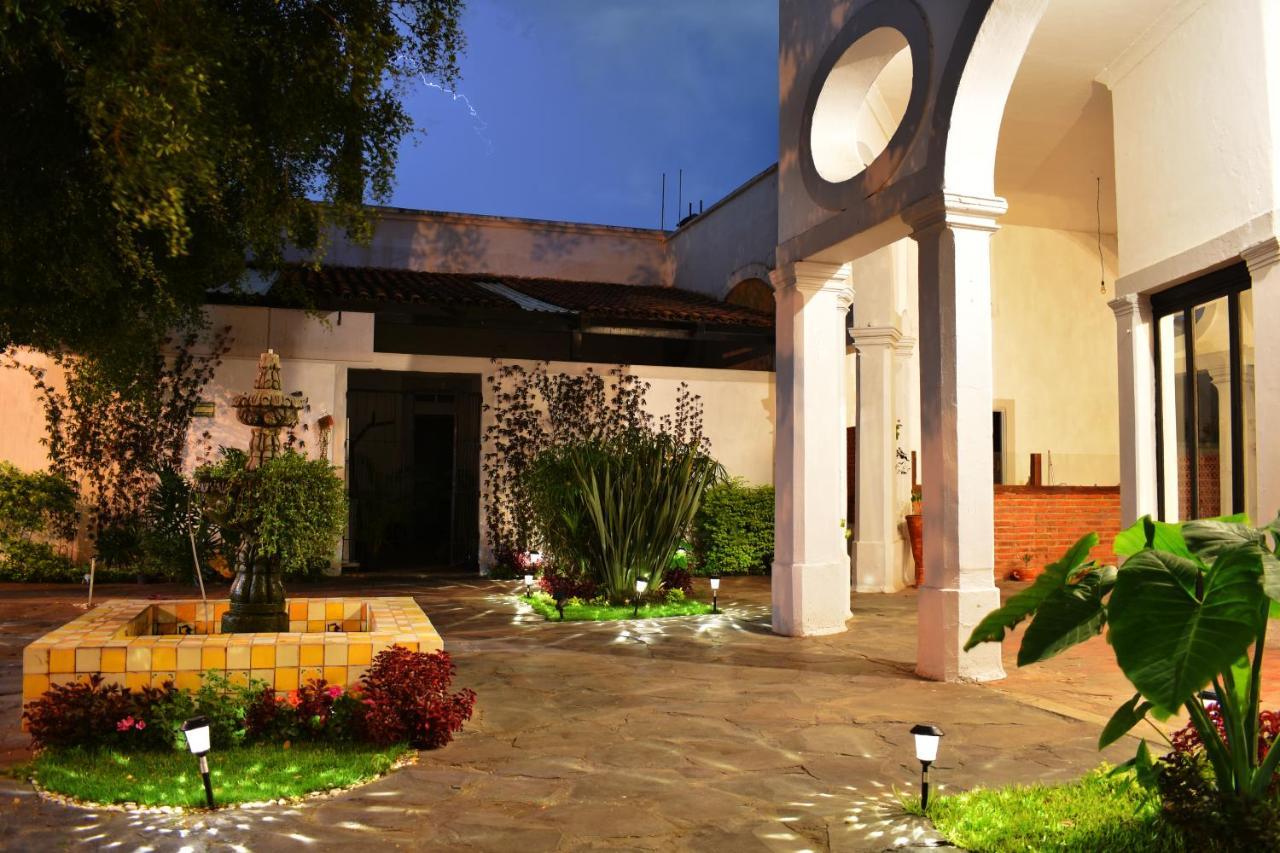 Tlaquepaque Pueblito Hotel Guadalajara Exterior foto